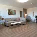 Appartement Stylish Balcony 2 Bedroom