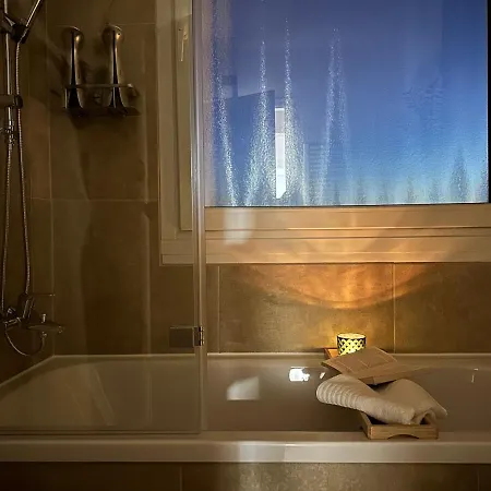 Hellenbrand: Stilvolles Ueber Den Daechern Kaiserslautern