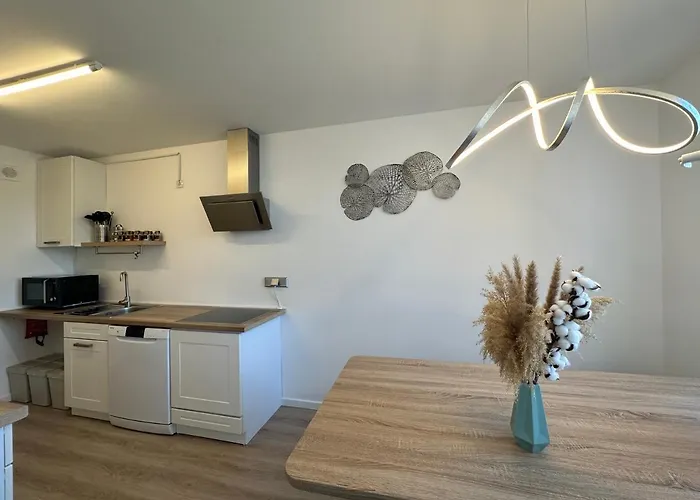 Apartamento Hellenbrand: Stilvolles Ueber Den Daechern Kaiserslautern